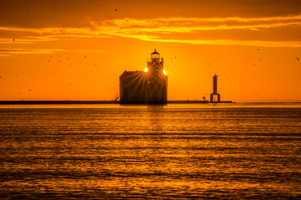 Lighthouse, Sunrise, Sunbeams, Kewaunee, Lake Michigan 