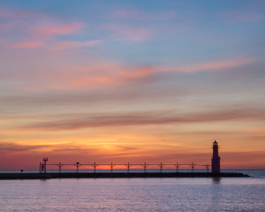 Sunrise, Lighthouse, Algoma, Lake Michigan